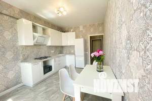 1-к квартира, посуточно, 40м2, 3/4 этаж