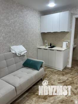 Студия квартира, посуточно, 18м2, 1/5 этаж