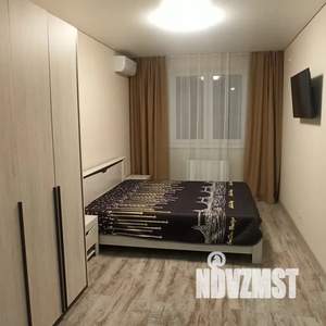 1-к квартира, посуточно, 41м2, 8/20 этаж