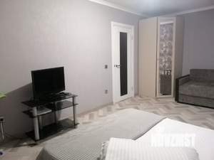 1-к квартира, посуточно, 40м2, 10/16 этаж
