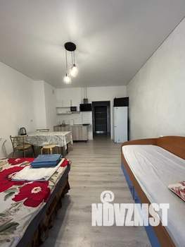 Студия квартира, посуточно, 38м2, 2/5 этаж