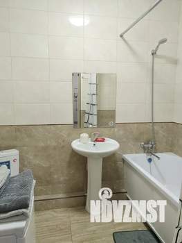 1-к квартира, посуточно, 37м2, 6/21 этаж