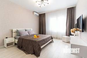 1-к квартира, посуточно, 40м2, 1/1 этаж
