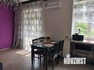 2-к квартира, посуточно, 58м2, 3/3 этаж