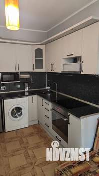 1-к квартира, на длительный срок, 46м2, 8/17 этаж