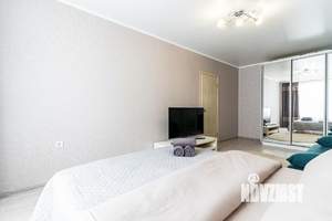 1-к квартира, посуточно, 37м2, 1/1 этаж