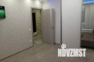 2-к квартира, посуточно, 61м2, 18/20 этаж