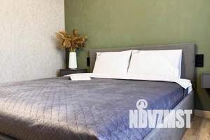 1-к квартира, посуточно, 40м2, 13/24 этаж