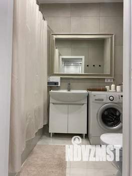 Студия квартира, посуточно, 32м2, 4/5 этаж