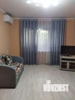 1-к квартира, посуточно, 34м2, 1/5 этаж