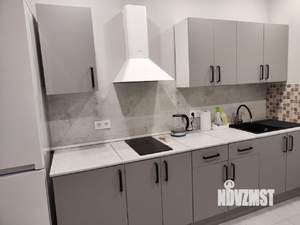 1-к квартира, посуточно, 42м2, 1/16 этаж