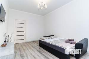 1-к квартира, посуточно, 42м2, 1/1 этаж