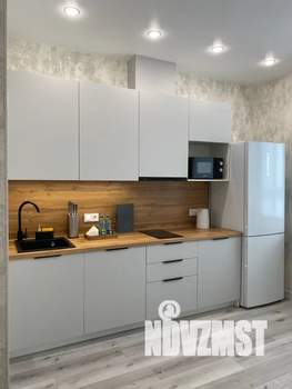 1-к квартира, посуточно, 39м2, 8/19 этаж