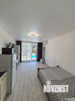 Студия квартира, посуточно, 23м2, 1/3 этаж
