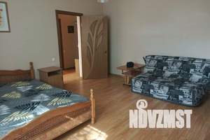 1-к квартира, посуточно, 33м2, 2/4 этаж