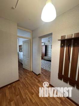 1-к квартира, посуточно, 40м2, 4/16 этаж