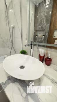 Студия квартира, посуточно, 35м2, 10/24 этаж