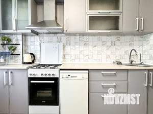 2-к квартира, посуточно, 50м2, 3/9 этаж