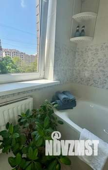 1-к квартира, посуточно, 37м2, 4/20 этаж