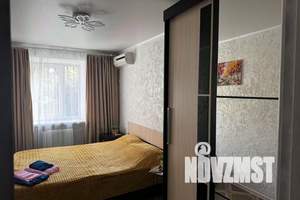 3-к квартира, посуточно, 54м2, 1/5 этаж