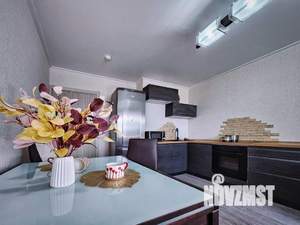 1-к квартира, посуточно, 39м2, 1/1 этаж