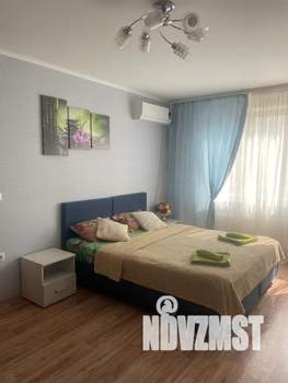 1-к квартира, посуточно, 37м2, 8/16 этаж