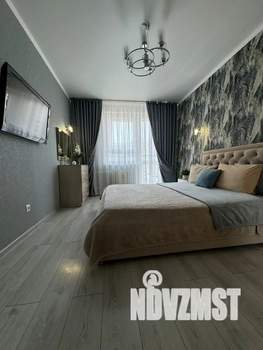 1-к квартира, посуточно, 43м2, 5/10 этаж