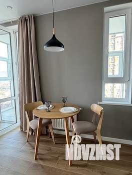 Студия квартира, посуточно, 32м2, 7/18 этаж