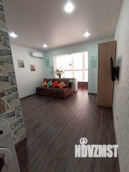 Студия квартира, посуточно, 30м2, 6/9 этаж