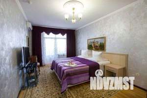 4-к квартира, посуточно, 120м2, 1/1 этаж