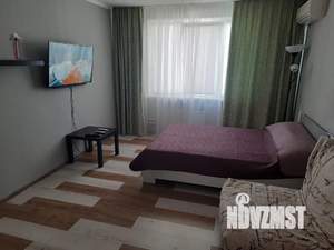 1-к квартира, посуточно, 40м2, 11/16 этаж