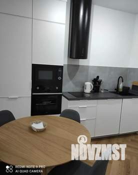 Студия квартира, посуточно, 37м2, 3/8 этаж