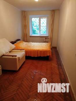 3-к квартира, посуточно, 60м2, 1/5 этаж