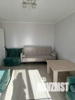 1-к квартира, посуточно, 40м2, 9/16 этаж