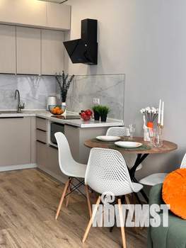 1-к квартира, посуточно, 40м2, 17/23 этаж