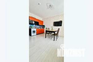 1-к квартира, посуточно, 40м2, 6/20 этаж