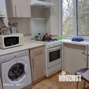 1-к квартира, посуточно, 32м2, 4/4 этаж
