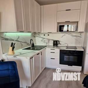 Студия квартира, посуточно, 25м2, 23/24 этаж
