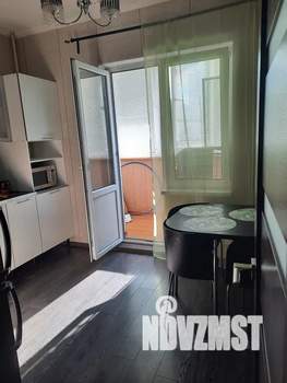 1-к квартира, посуточно, 35м2, 5/9 этаж