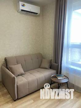 1-к квартира, посуточно, 35м2, 11/16 этаж