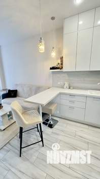 Студия квартира, посуточно, 35м2, 10/24 этаж