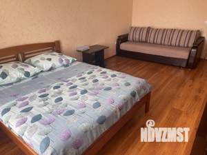 1-к квартира, посуточно, 40м2, 13/16 этаж