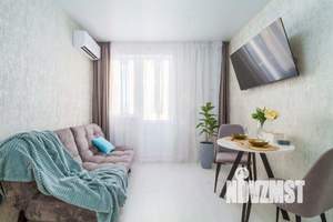 1-к квартира, посуточно, 37м2, 1/1 этаж