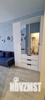 Студия квартира, посуточно, 25м2, 20/21 этаж