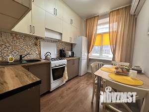 3-к квартира, посуточно, 64м2, 3/4 этаж