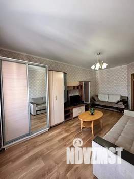 1-к квартира, посуточно, 37м2, 14/14 этаж