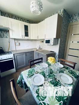 3-к квартира, посуточно, 63м2, 4/9 этаж