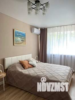 2-к квартира, посуточно, 54м2, 1/5 этаж