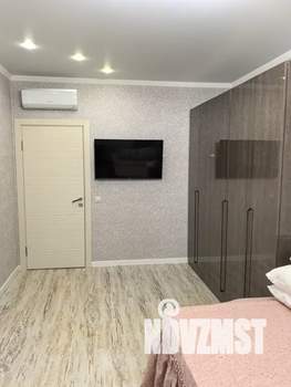 1-к квартира, посуточно, 72м2, 8/20 этаж