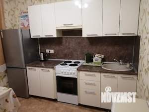 1-к квартира, посуточно, 39м2, 3/16 этаж